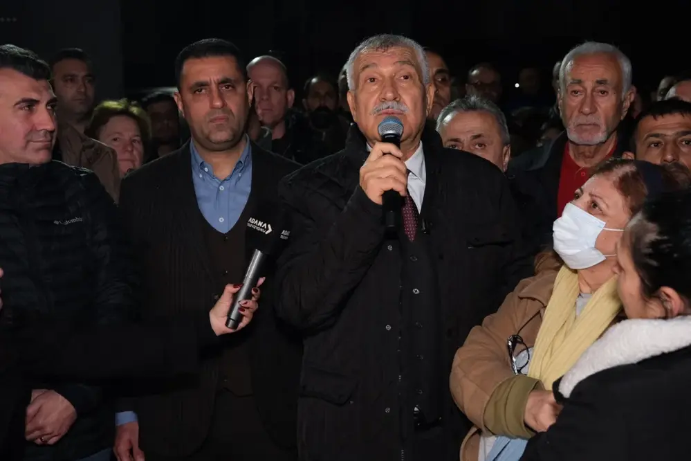 Adana Büyükşehir Belediye Başkanı Zeydan Karalar Tahliye Sonrası Adana'ya Geldi