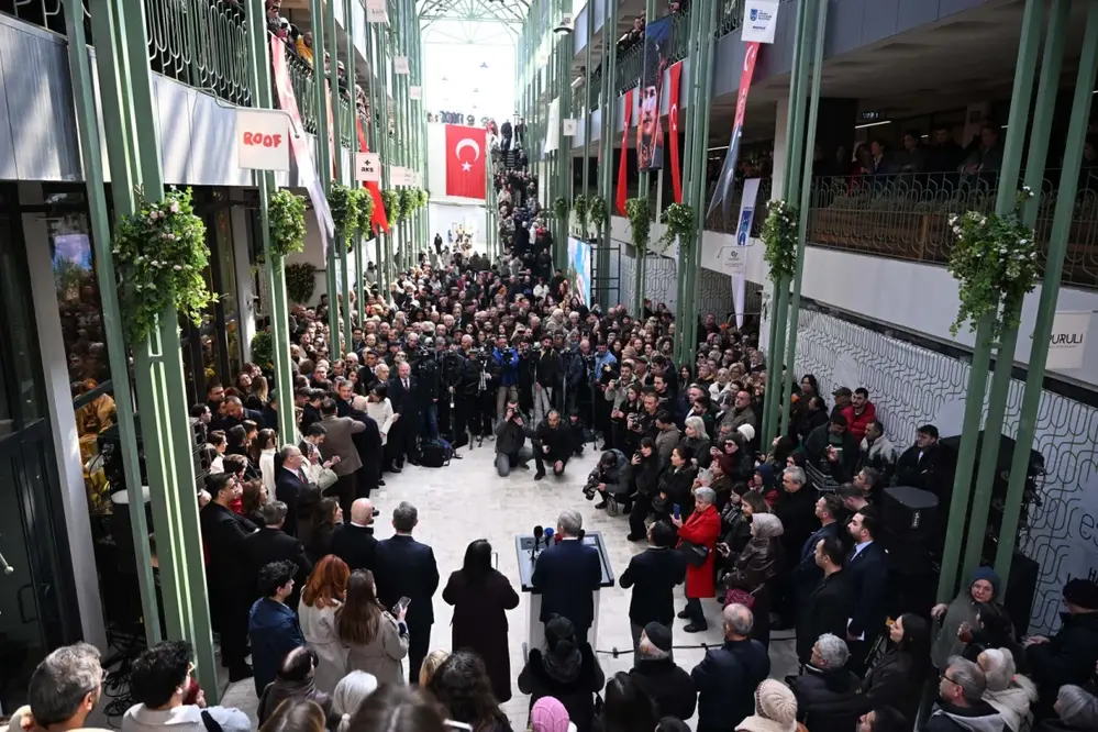 Ankara'da Esat Hâl Çarşısı Yeniden Açıldı: Sanat Galerisi ve Kütüphane Hizmete Girdi