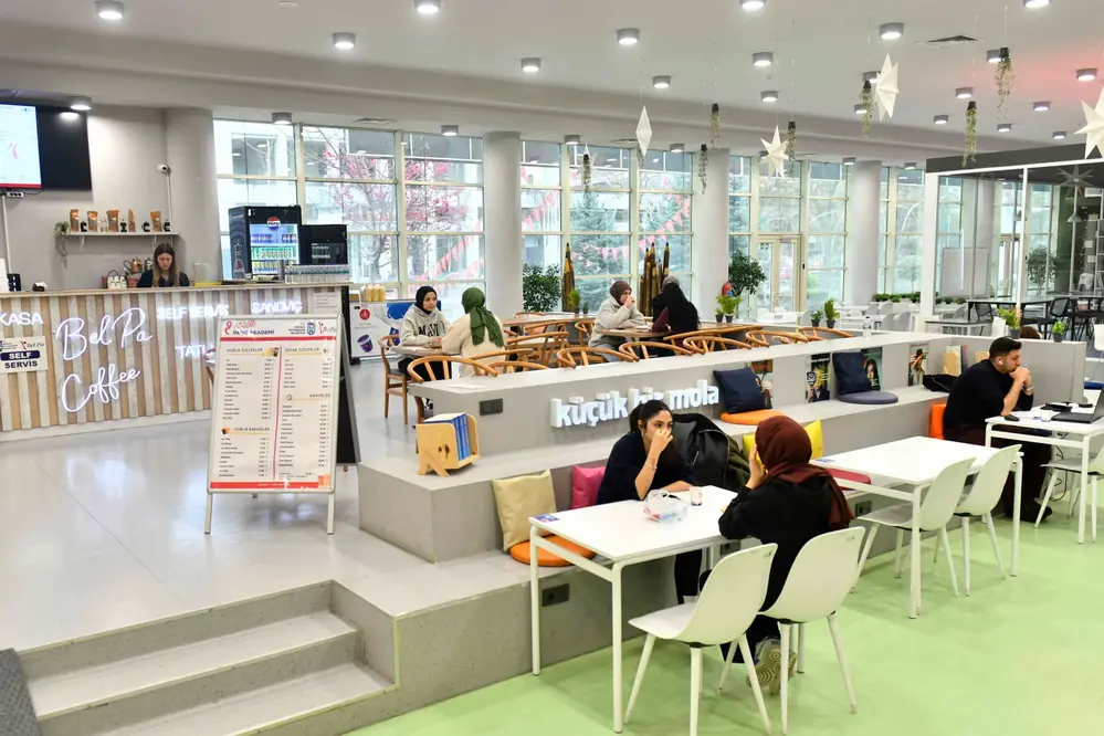 Ankara'da Genç Akademi Sayısı 10'a Yükseldi