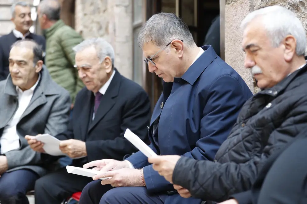 Aziz Kocaoğlu'ndan İzmir Meslek Fabrikası ve Tarihi Bina Konusunda Açıklama