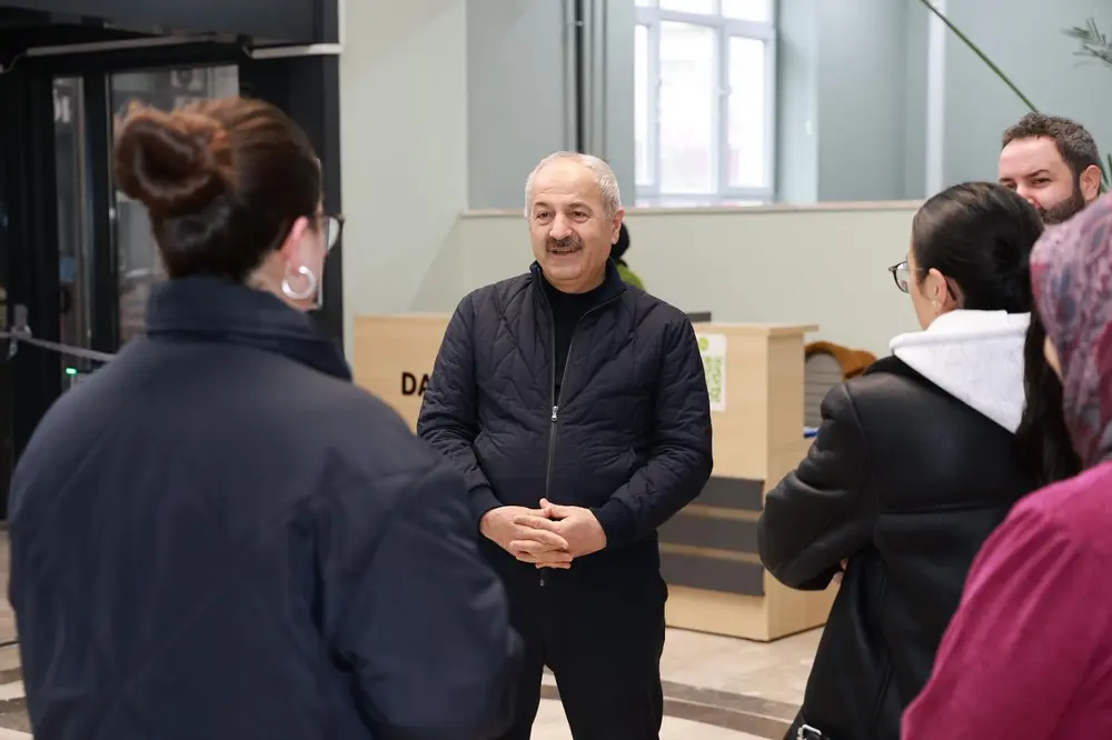 Başkan Büyükgöz YKS Öncesi Deneme Sınavında Öğrencilere Destek Verdi