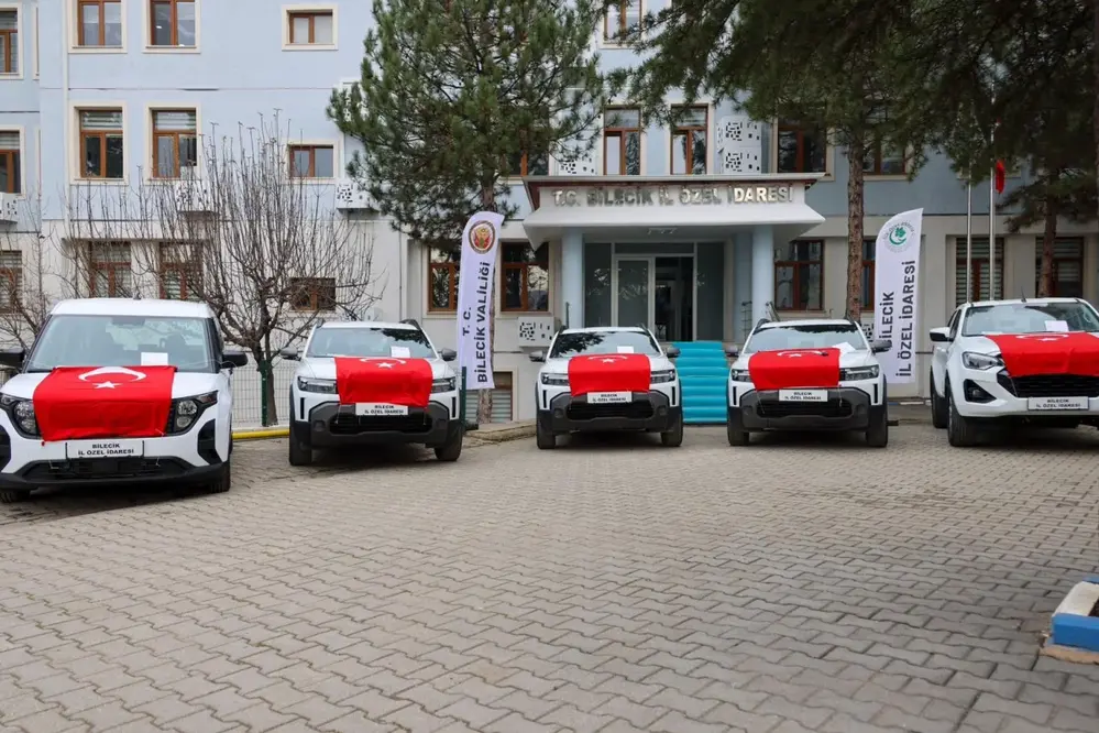 Bilecik'te Araç Filosu Güçlendirildi: 5 Yeni Araç Hizmete Alındı