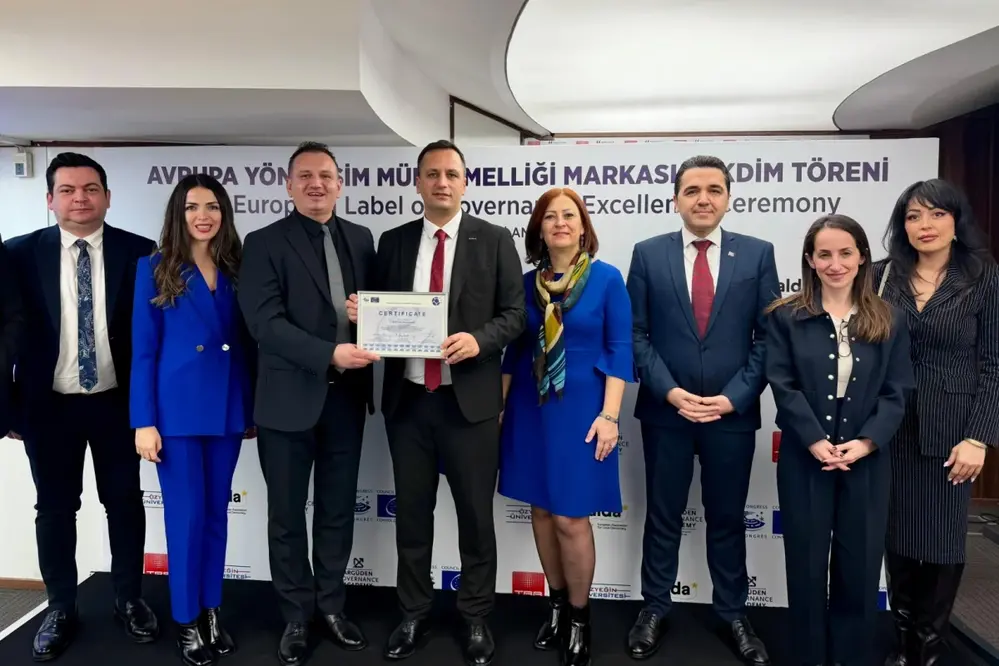 Bornova Belediyesi Avrupa Yönetişim Mükemmelliği Markası Ödülünü Kazandı