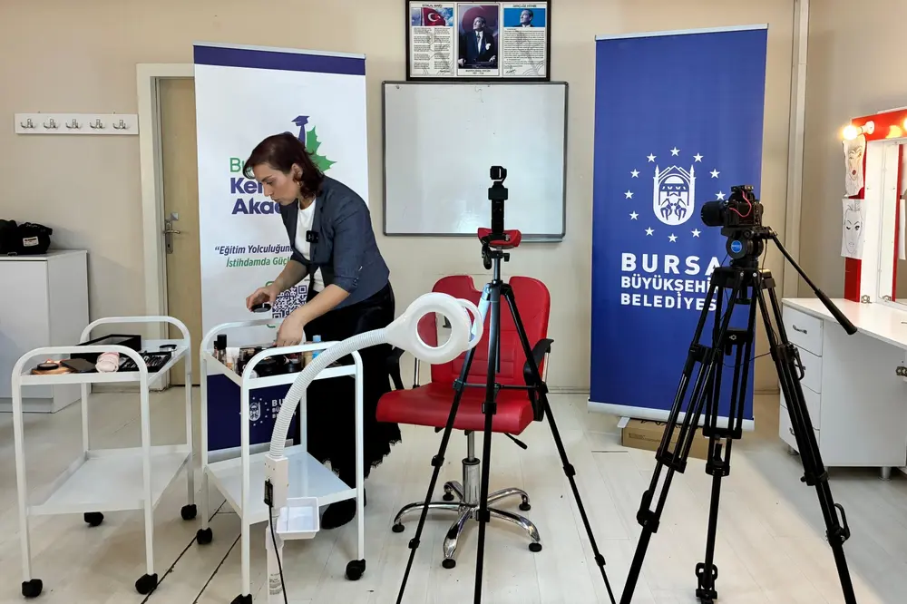 Bursa Kent Akademisi Dijital Eğitim Platformu Başlatıldı