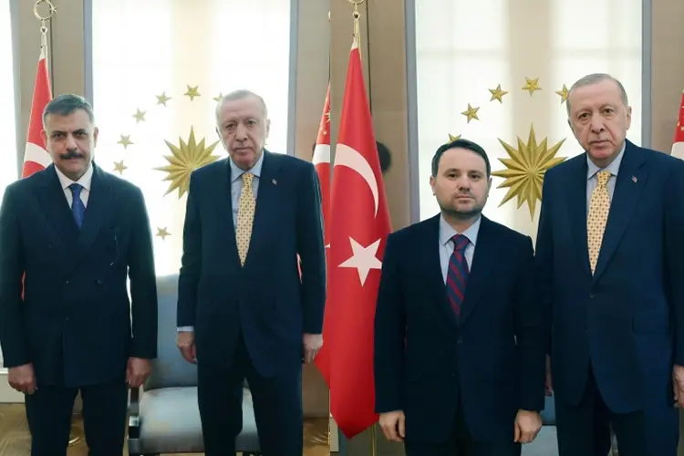 Cumhurbaşkanı Erdoğan, İçişleri Bakanı Çiftçi ve Adalet Bakanı Gürlek ile Çankaya Köşkü'nde Görüştü