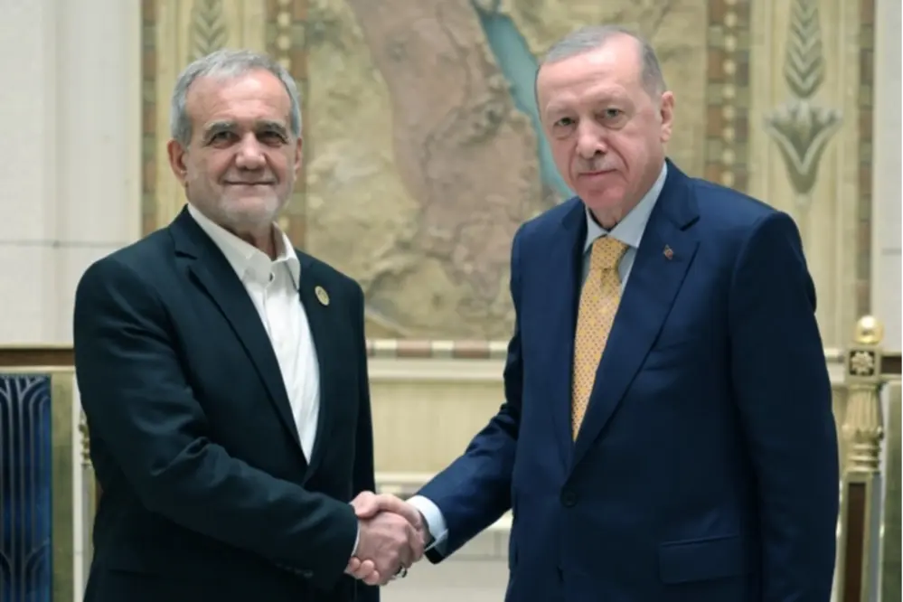 Cumhurbaşkanı Erdoğan Pezeşkiyan ile Telefon Görüşmesi Gerçekleştirdi