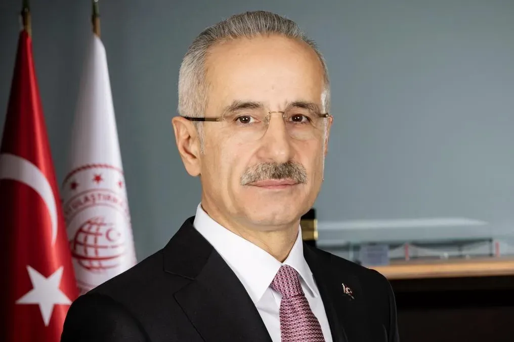 Emeklilere Müjde: 14 Bin TL'ye Varan Nakit Destek Kampanyası Başvuruları PTT'den Yapılıyor!