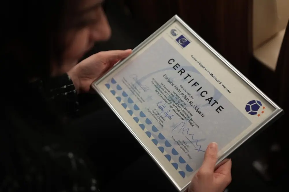 Eskişehir Büyükşehir Belediyesi ELoGE 2025 Yönetişim Ödülü'nü Üçüncü Kez Kazandı