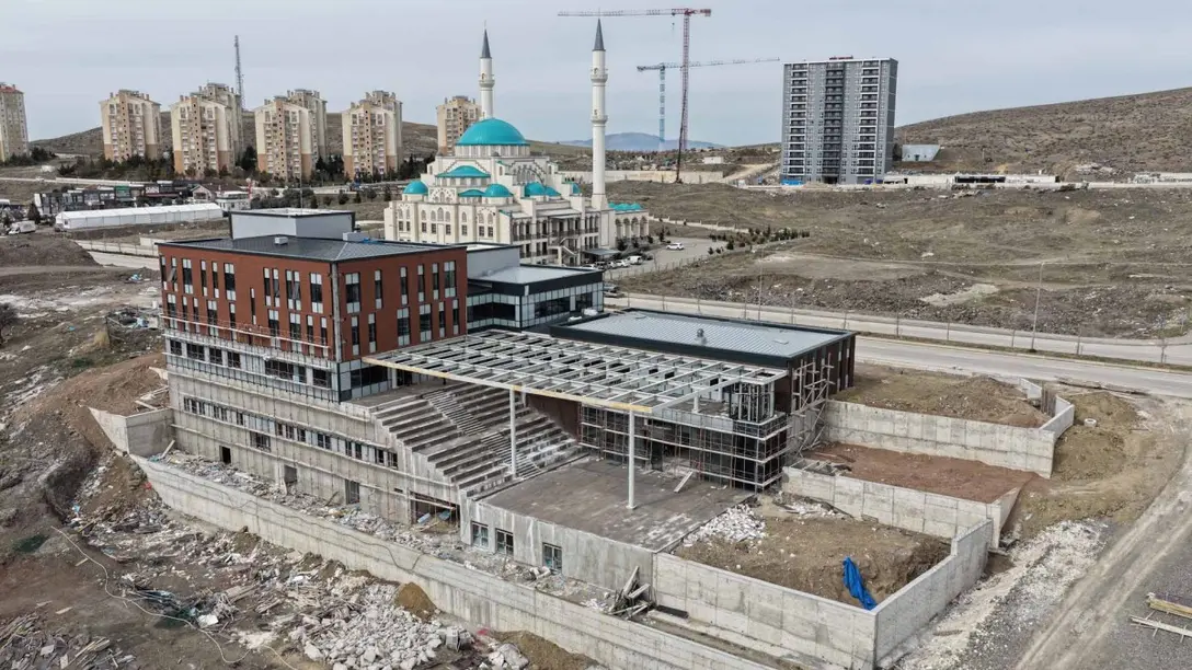 Etimesgut Sosyal Yaşam Merkezi Yapım Çalışmaları Devam Ediyor