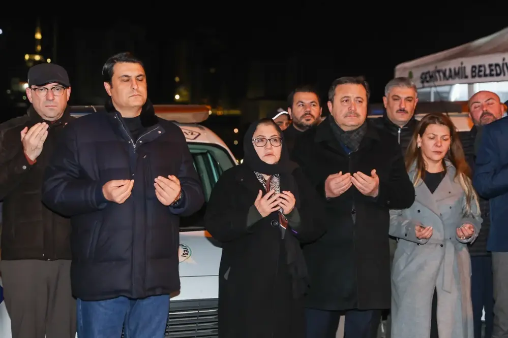 Fatma Şahin 6 Şubat Depremlerinde Hayatını Kaybedenleri Anma Töreninde Andı