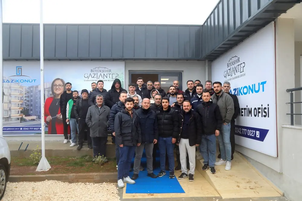 Gaziantep OSB Çalışanları Gazi Konut Örnek Dairelerini İnceledi