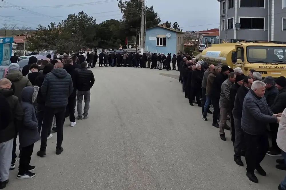 İpsala ve Yenikarpuzlu'da Geleneksel Bayramlaşma Törenleri Gerçekleştirildi