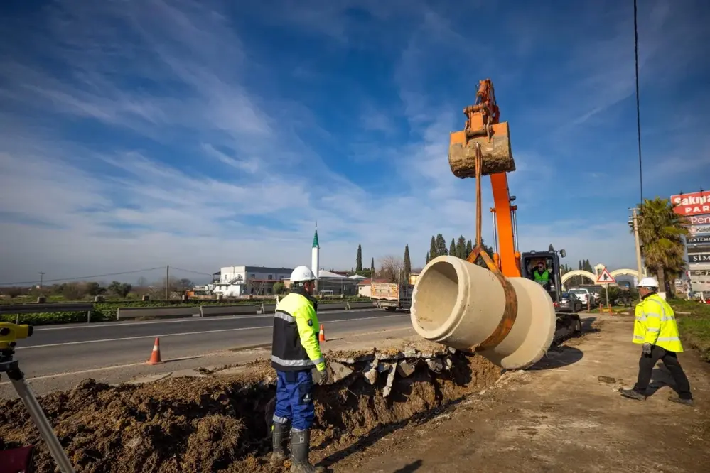 İzmir Menemen Türkelli’de Yağmur Suyu Hattı Çalışmaları Hızla İlerliyor