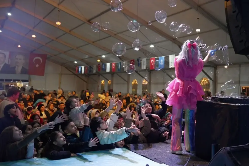 İzmit Kent Meydanı Ramazan Çadırı Etkinlikleri Devam Ediyor