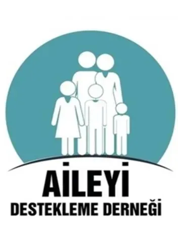 Karne Gününde Uzmandan Ailelere Altın Tavsiye: Notlar Her Şey Değil, Şartsız Sevgi Kazanır!