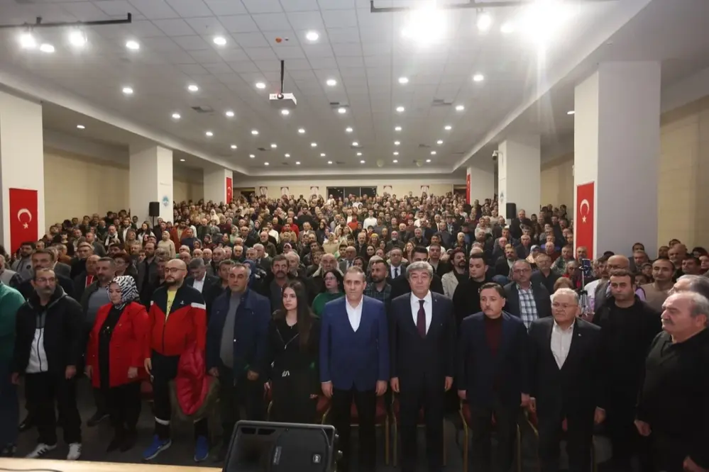 Kayseri'de 4. Uluslararası Âşıklar Şöleni Erciyes Kültür Merkezi'nde Gerçekleşti