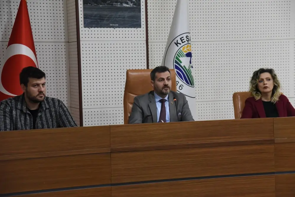 Keşan Pazaryeri Aidat Artışı Meclis Gündeminde: Yüzde 300 Oranı Tartışıldı