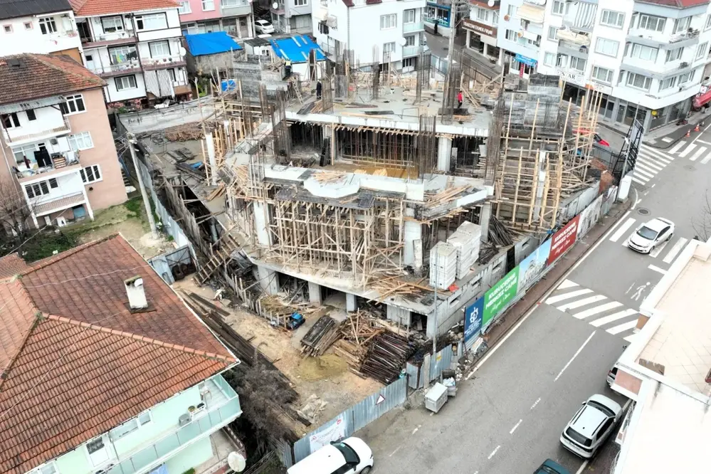 Kocaeli Büyükşehir'den İzmit Kuruçeşme Merkez Camii Yeniden İnşaatı