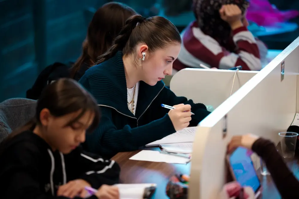 Kocaeli Yeni Nesil Kütüphaneleri 69 Bin Üyeye Ulaştı: 117 Bin Kitap ve Etkinlik Detayları