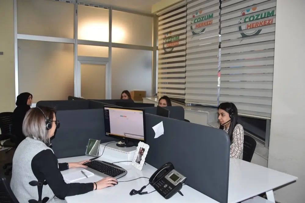 Kocasinan Çözüm Merkezi 10. Yılını Tamamladı: Yapay Zekâ Destekli Hizmetler Devam Ediyor