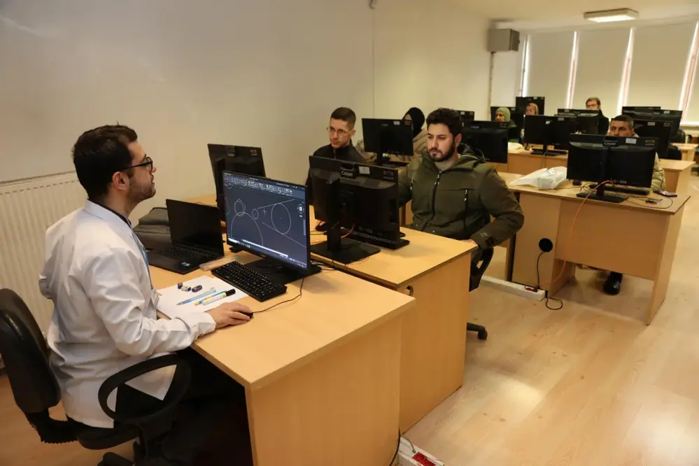 Konya KOMEK'te 61 Bin Kursiyer Eğitim Görüyor: Akşam Dersleri Kayıtları 3 Mart'ta Başlıyor