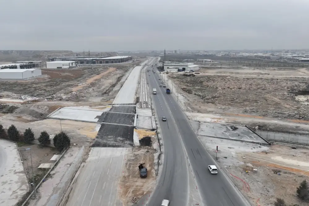Konya Stadyum-Şehir Hastanesi Tramvay Hattı'nda Keçili Köprüsü Tamamlandı