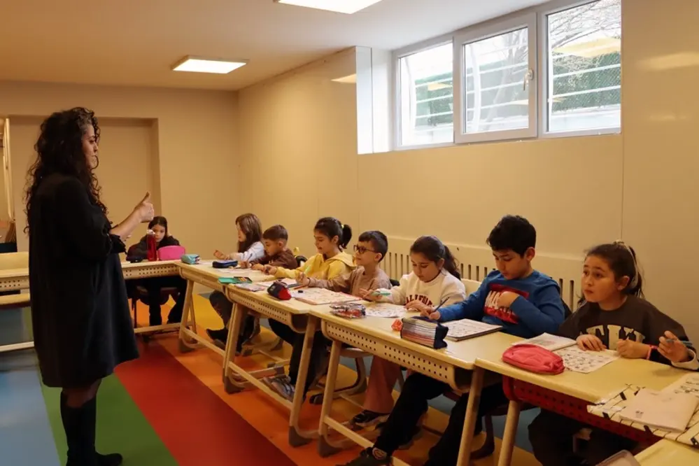 Maltepe'de 3. ve 4. Sınıf Öğrencileri İçin İngilizce, Almanca ve İtalyanca Kursları Başladı
