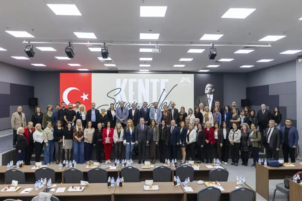 Mersin Büyükşehir Belediye Başkanı Seçer Kent Katılımı Buluşması'nda Katılımcı Demokrasi Vurgusu Yaptı