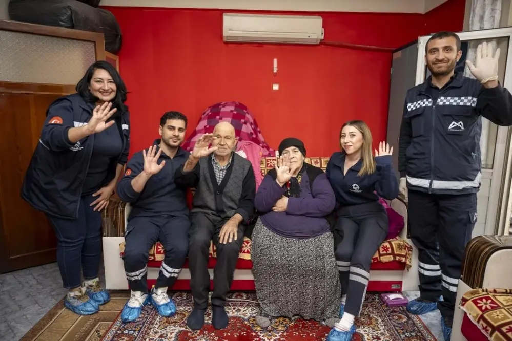 Mersin Büyükşehir Belediyesi'nden Ramazan Bayramı Öncesi Evde Sağlık ve Bakım Hizmetleri