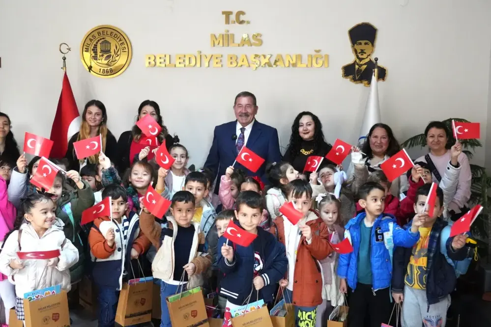 Milas Belediye Başkanı Fevzi Topuz, Havva Ersoy Anaokulu Öğrencileriyle Buluştu