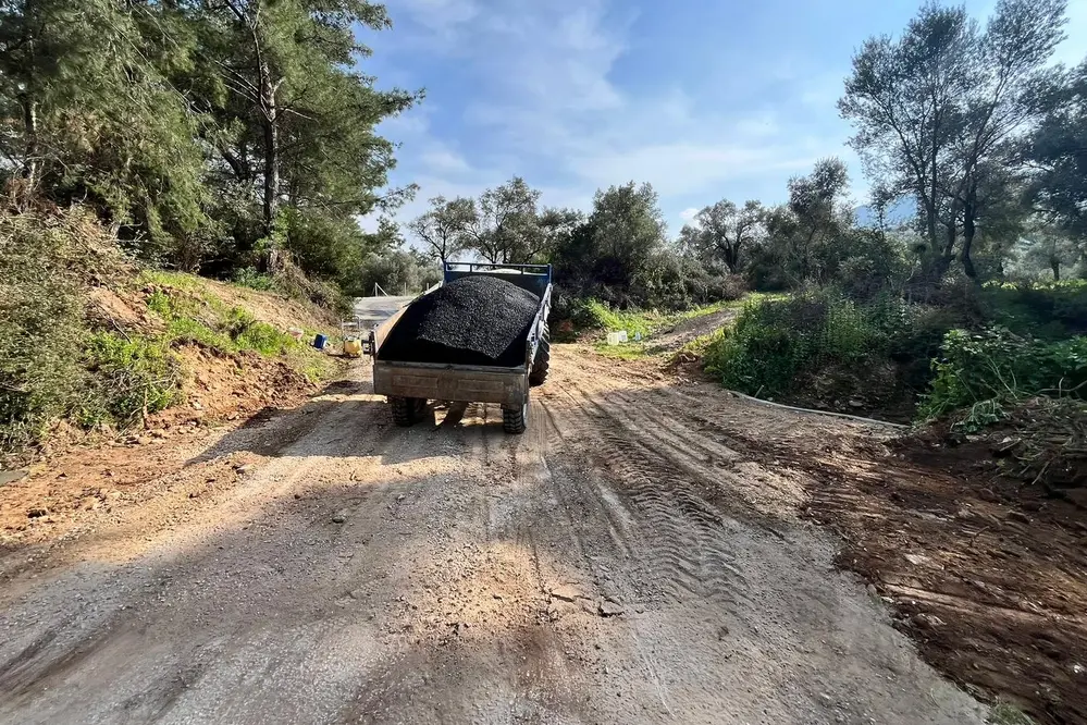 Milas Belediyesi Merkez ve Kırsal Mahallelerde Altyapı ve Yol Çalışmalarını Tamamladı