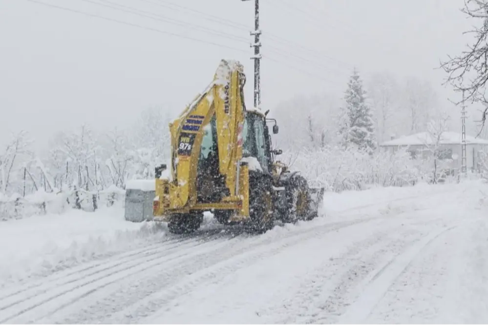 Ordu'da Karla Mücadele Çalışmaları: 472 Mahalle Yolu Açıldı