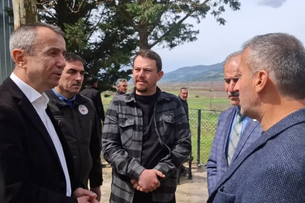 Osmaneli'de Üreticilere Meyve Yetiştiriciliği Eğitimi Verildi