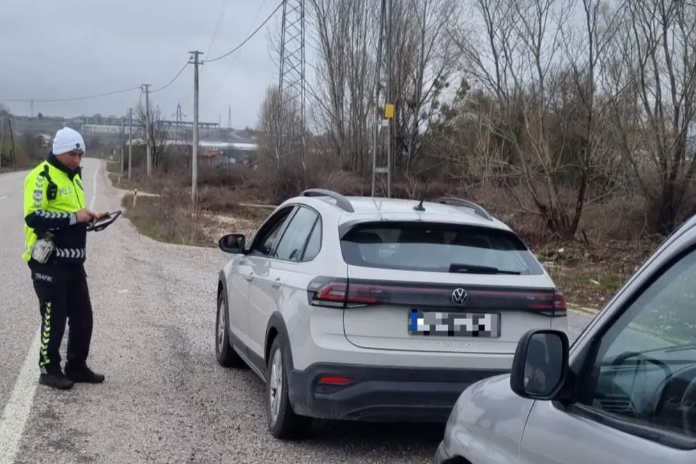 Pazaryeri'nde Trafik Denetimleri Sürüyor: Araç Kontrolleri Yoğunlaşıyor