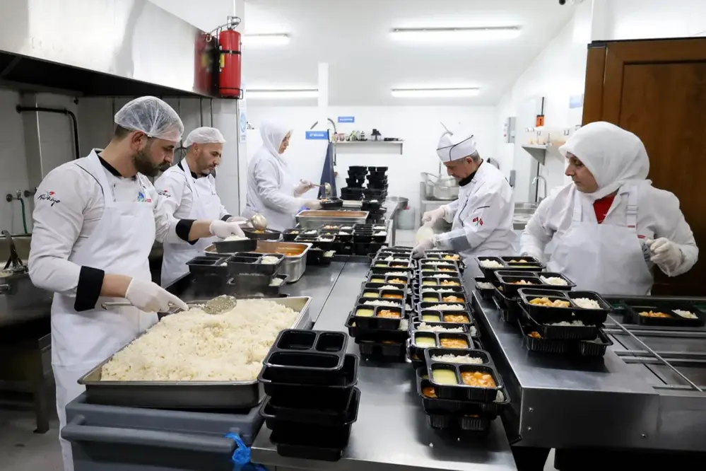 Sakarya Büyükşehir Belediyesi Ramazan Ayında İhtiyaç Sahiplerine Yemek Dağıtımını Sürdürecek