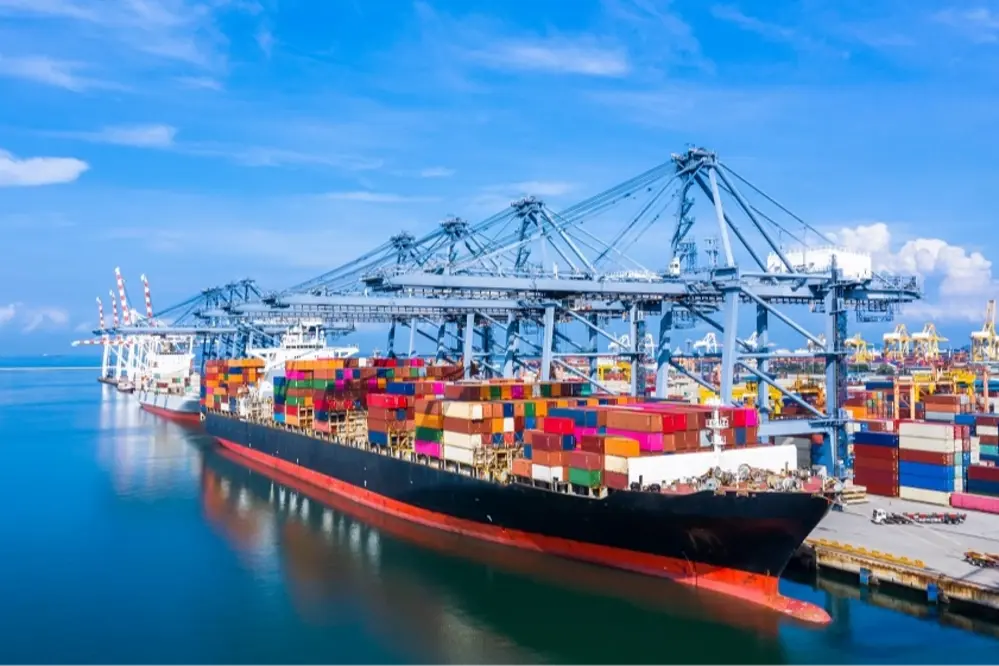 Şubat 2024 Dış Ticaret Verileri: İhracat 21 Milyar, İthalat 30 Milyar Doları Aştı