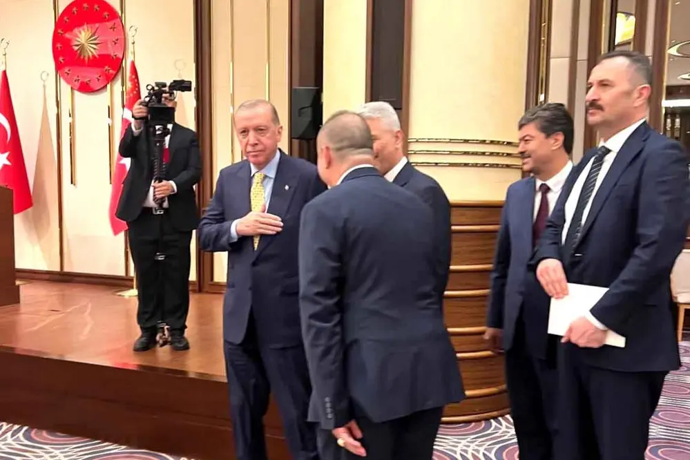 UEB Kurucusu Özdil, Cumhurbaşkanı Erdoğan'ı Ziyaret Etti
