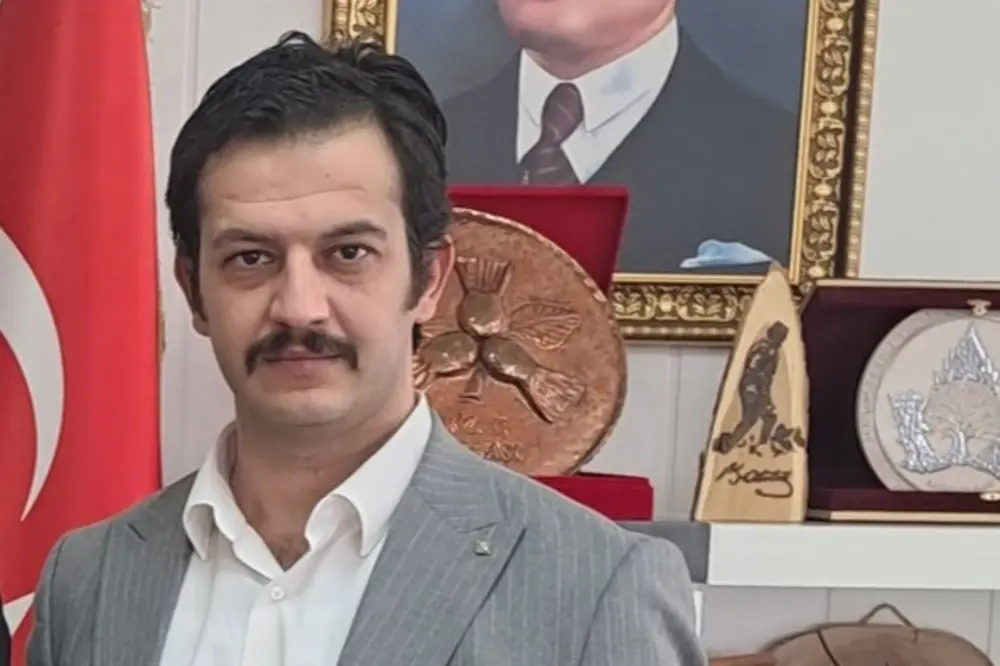 Yozgat Vali Yardımcısı Mustafa Berat Kasımoğlu Görevden Uzaklaştırıldı